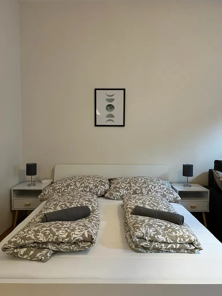90 M2 Stylish Apartment Vienna